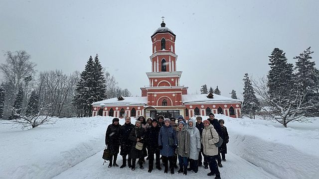 07.02.2024 У отдыхающих пансионата «Никольский парк» состоялась первая обзорная экскурсии в Храм Святителя Николая Мерликийского. 